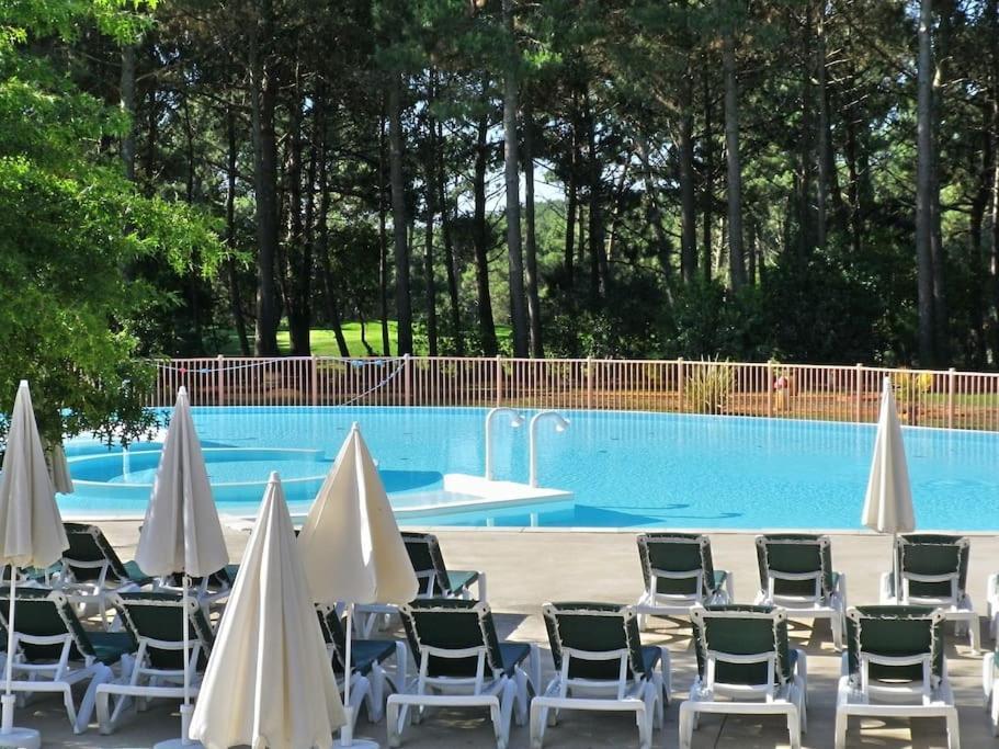 Apt T2 Calme Sur Golf, Piscine, Ocean 10 Min En Velo Lacanau Luaran gambar